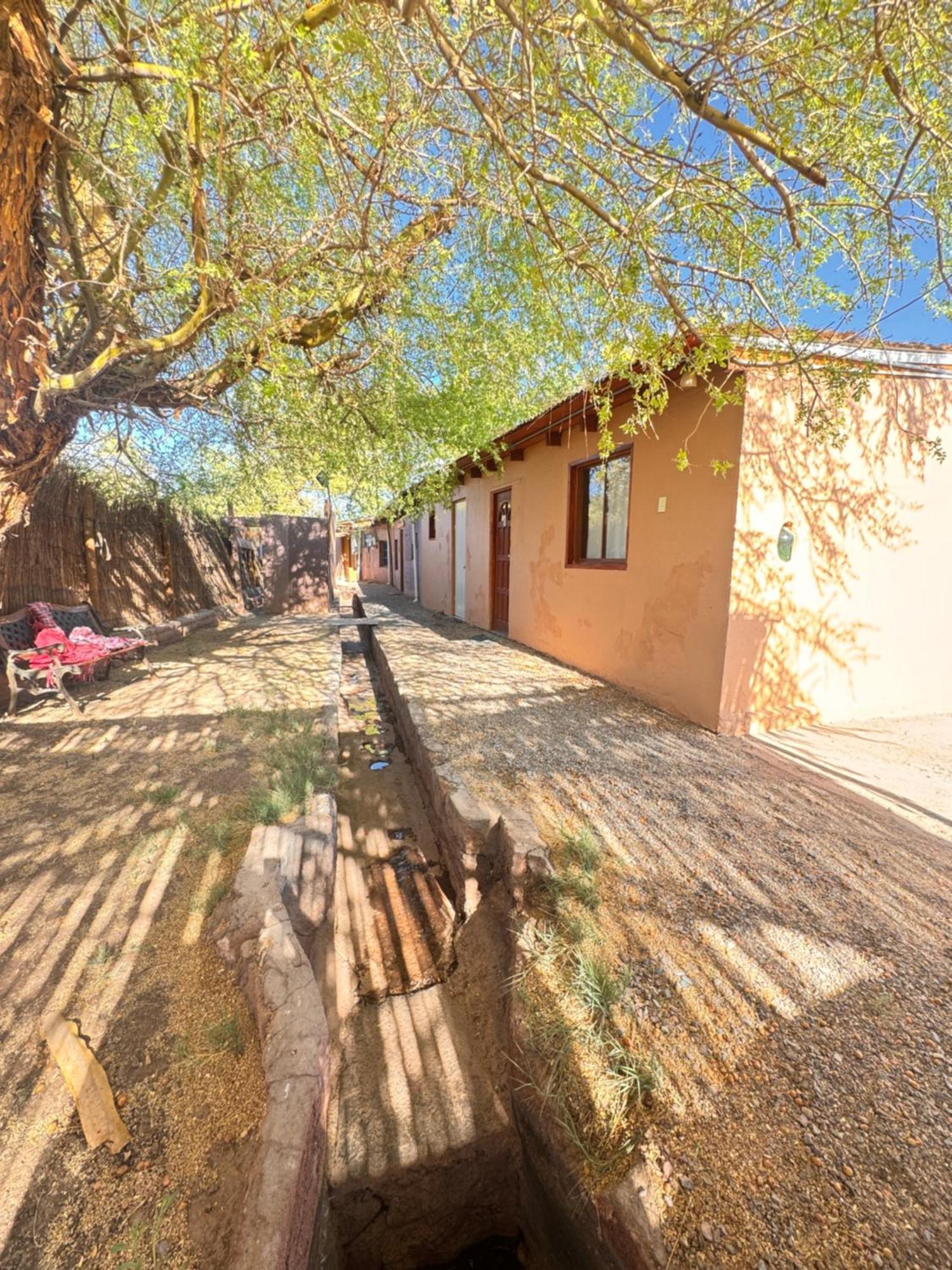 Atacama Lodge Rukazen Rustico San Pedro De Atacama Esterno foto